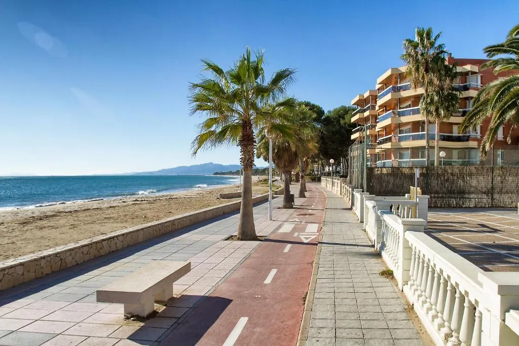 Apartamentos Marina Cambrils 0*,  Spain